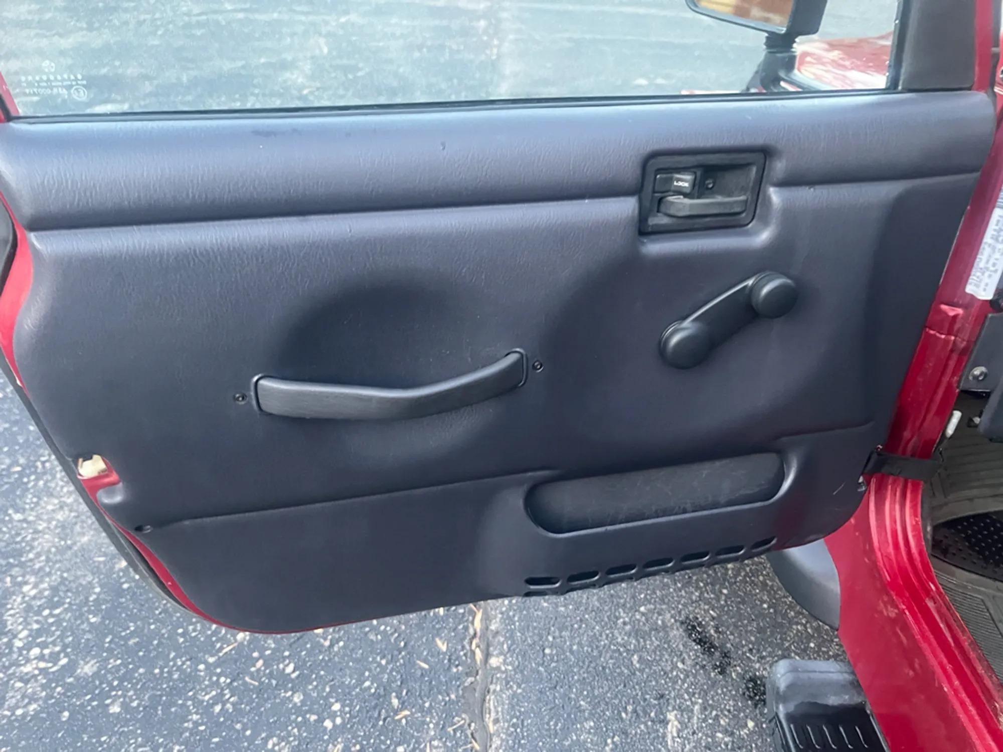 1999 Jeep Wrangler Sport