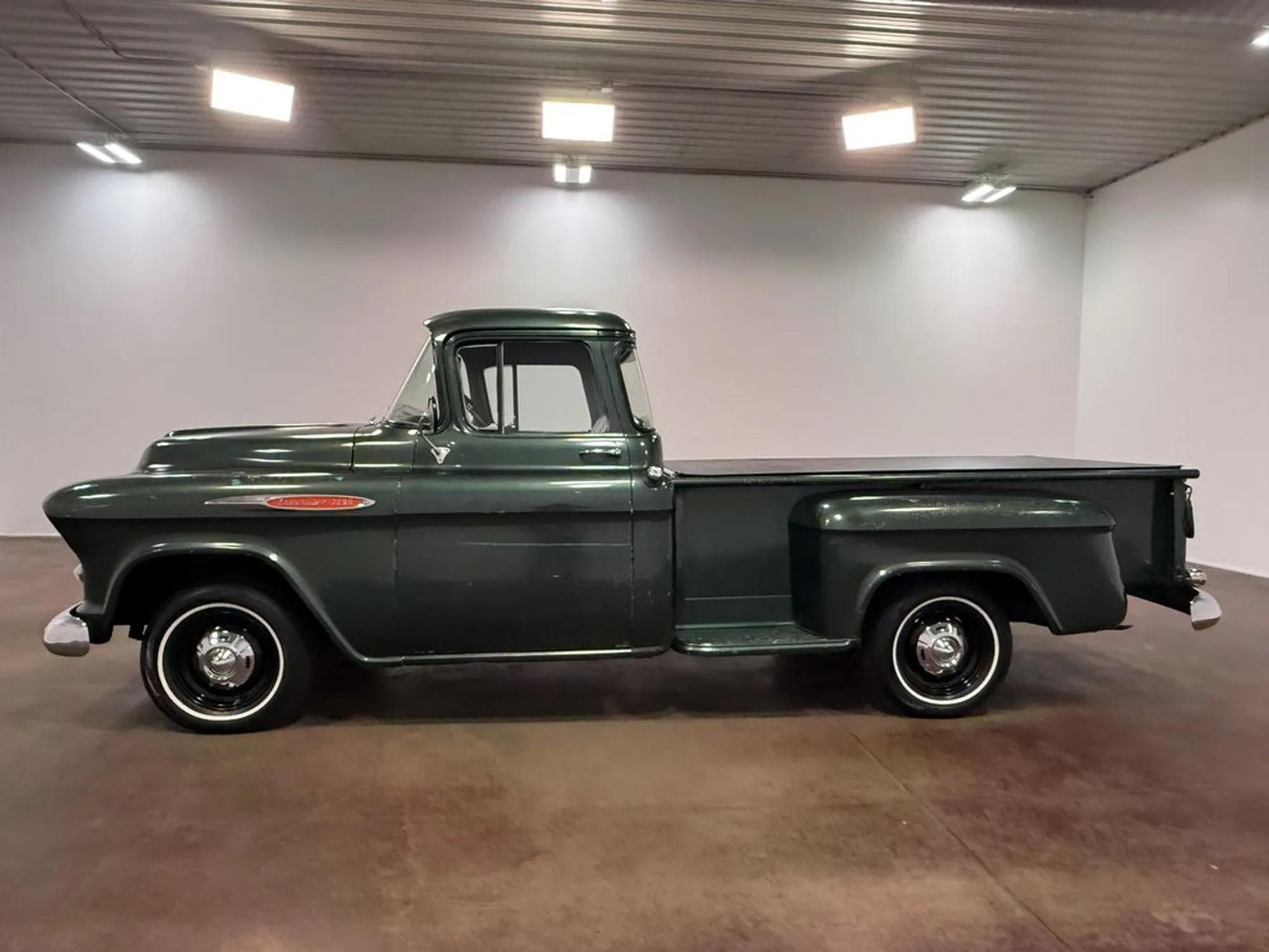 1957 Chevrolet 3200 Task Force Series - 3