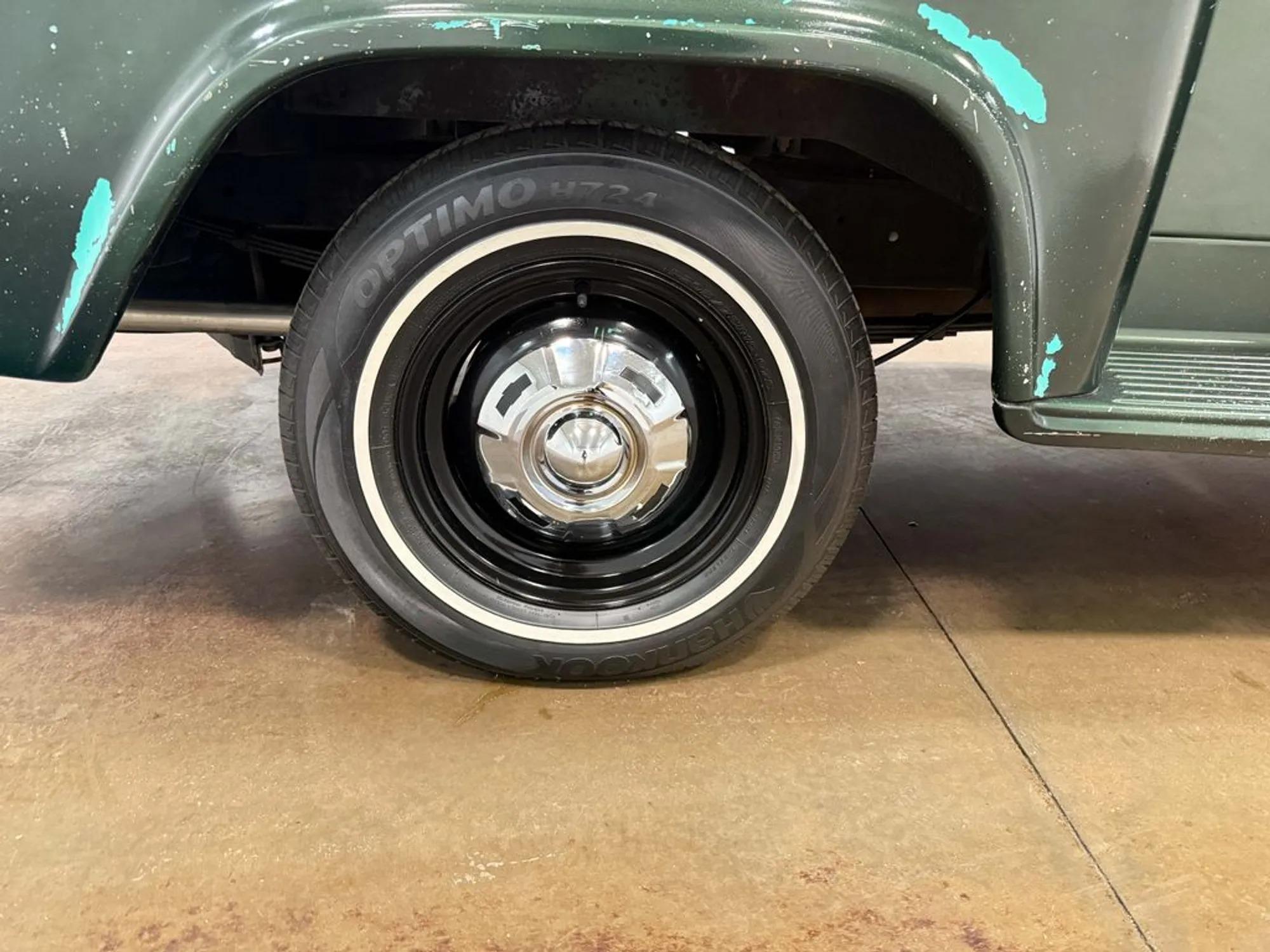 1957 Chevrolet 3200 Task Force Series