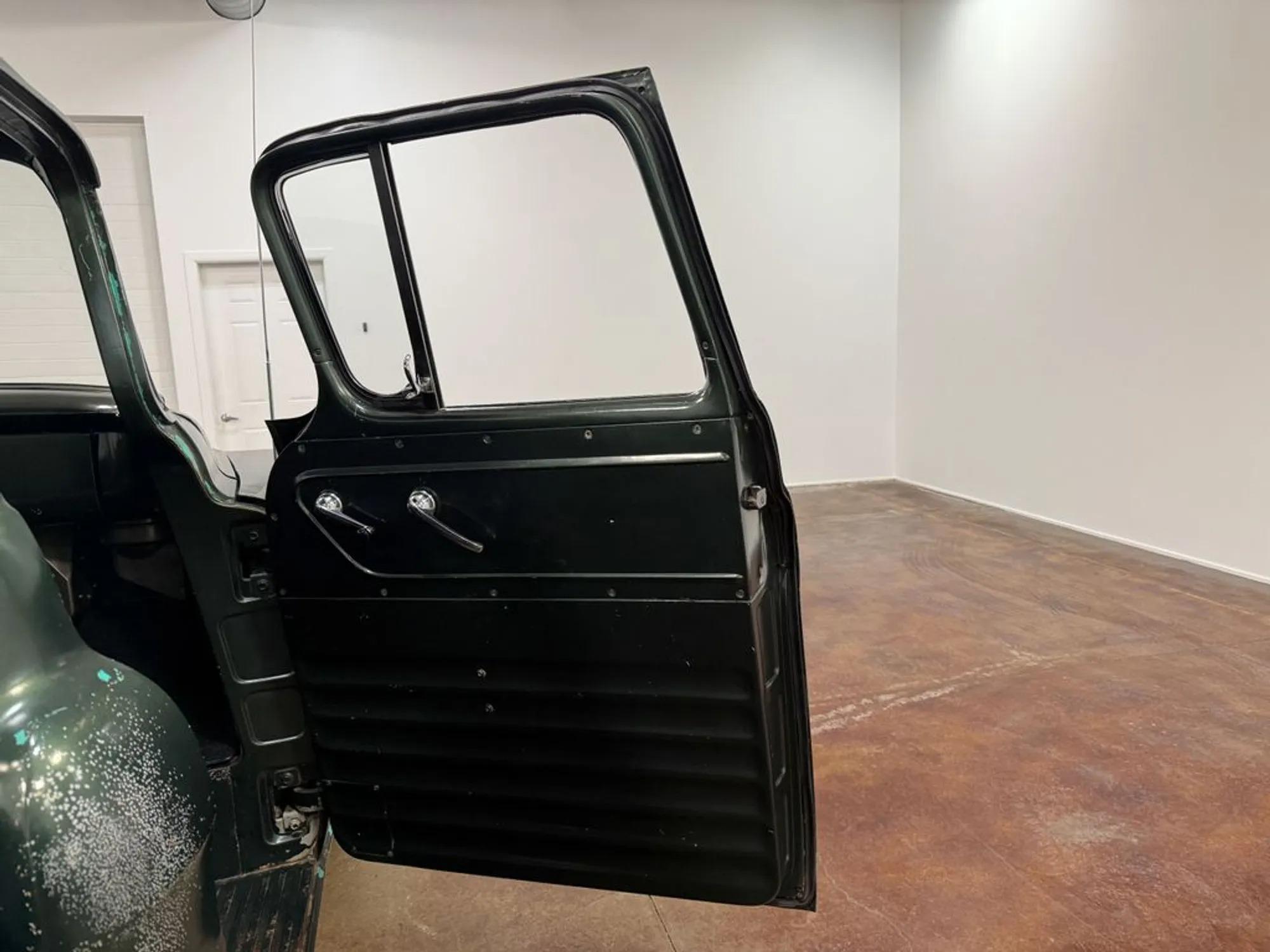 1957 Chevrolet 3200 Task Force Series