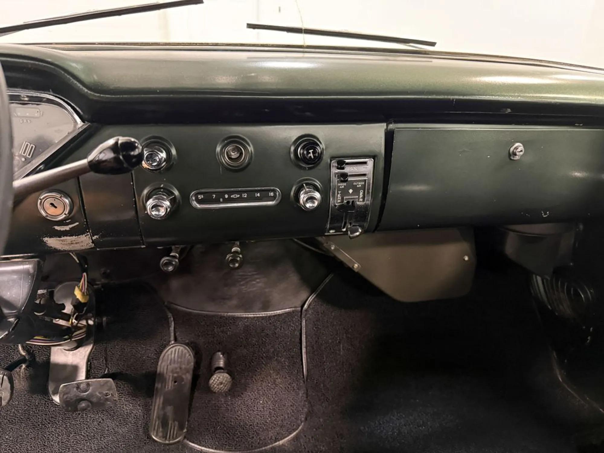 1957 Chevrolet 3200 Task Force Series