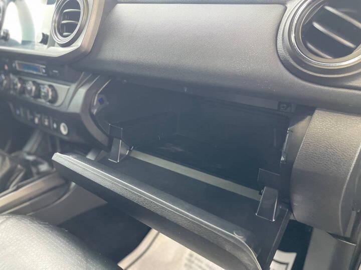 2019 Toyota Tacoma TRD Sport