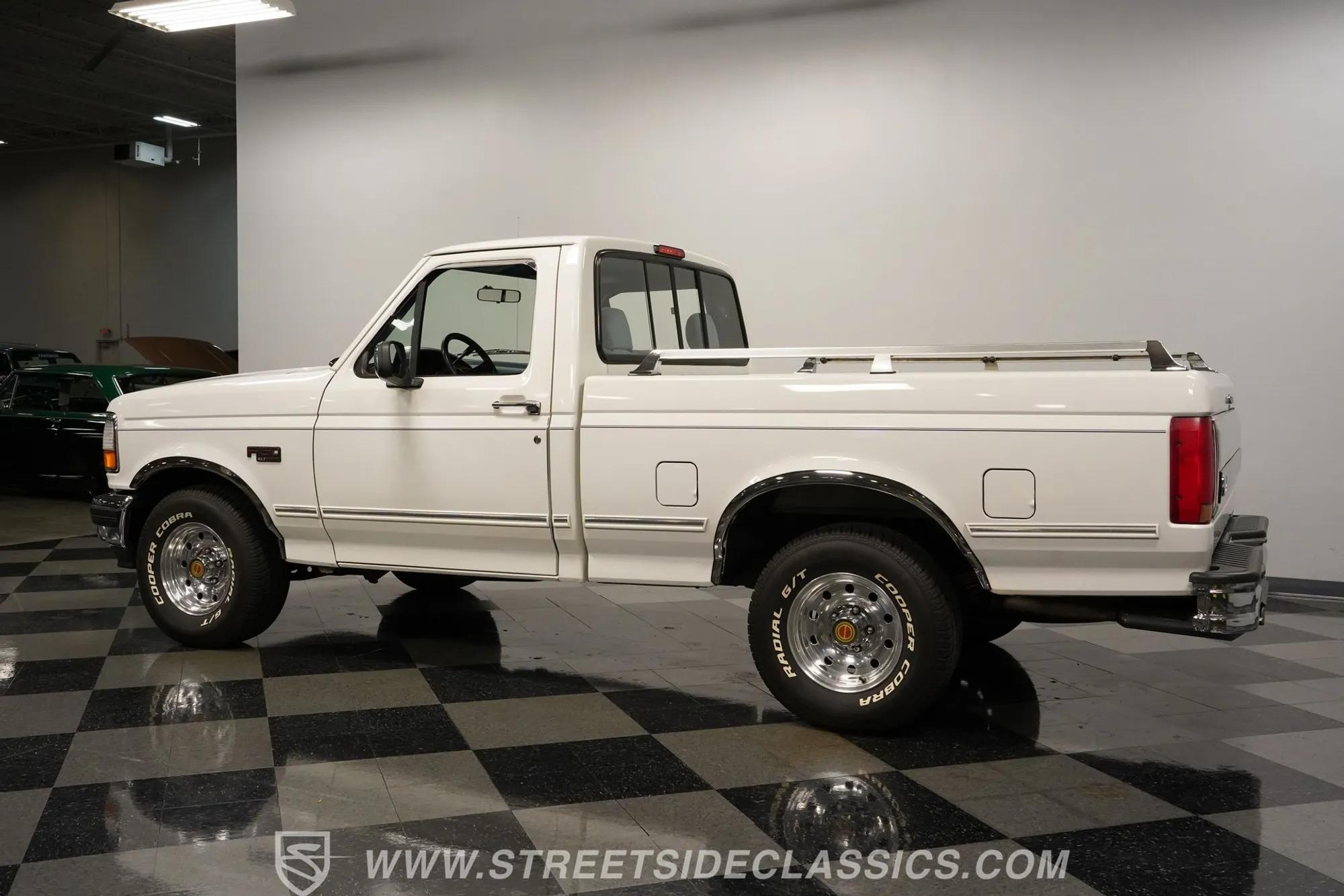 1994 Ford F-150 XLT - 5