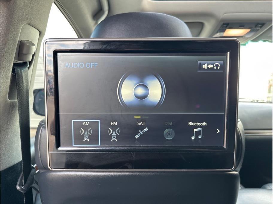 2016 Toyota Land Cruiser