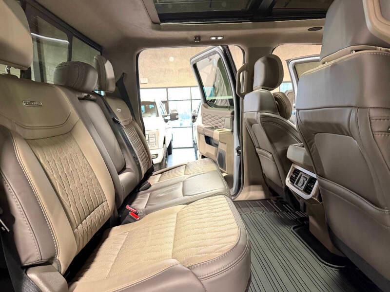 2025 Ford F-450 Super Duty Platinum