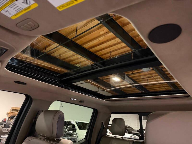 2025 Ford F-450 Super Duty Platinum