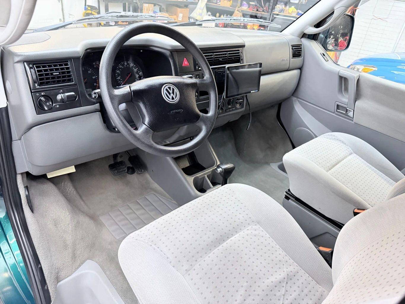 2003 Volkswagen Eurovan MV
