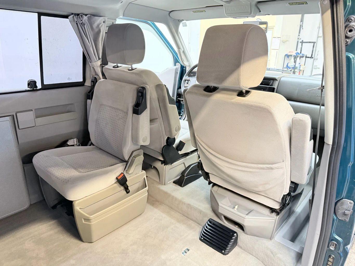 2003 Volkswagen Eurovan MV