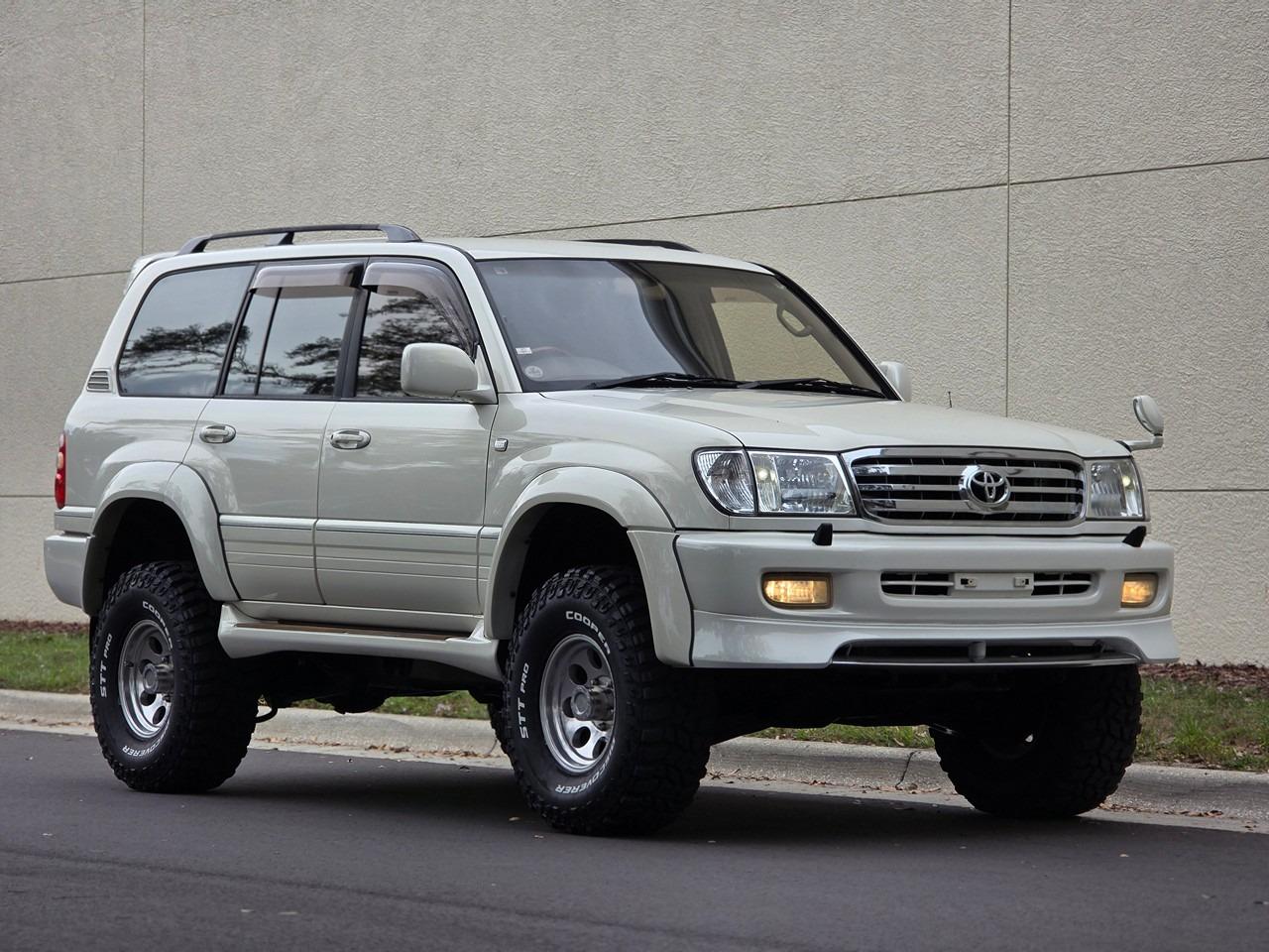 2000 Toyota Land Cruiser VX LTD - 3