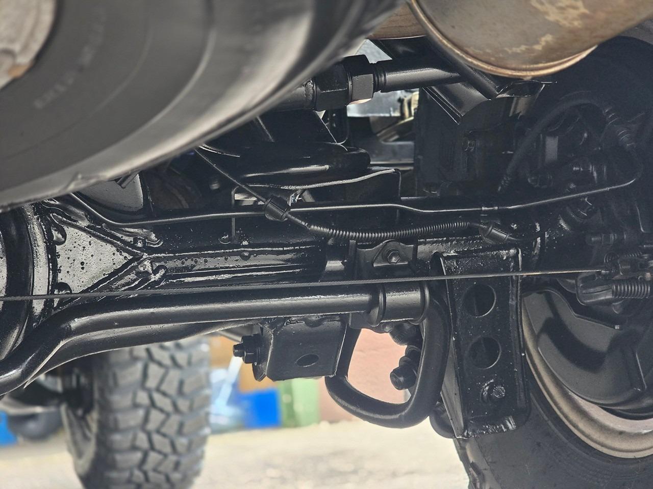 2000 Toyota Land Cruiser VX LTD