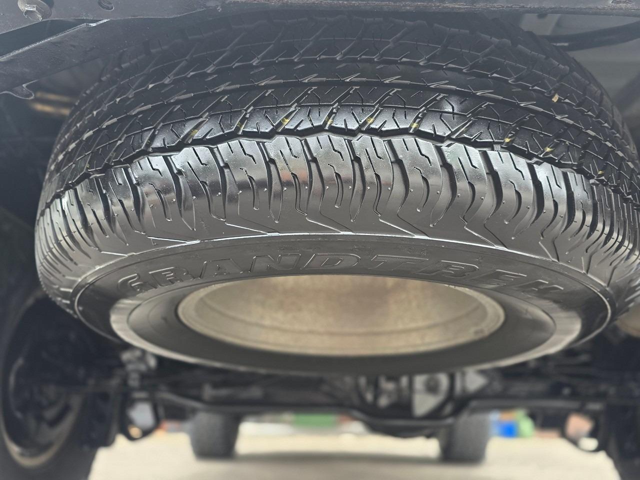 2000 Toyota Land Cruiser VX LTD