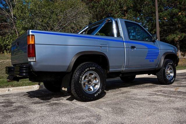 1990 Nissan Hardbody XE