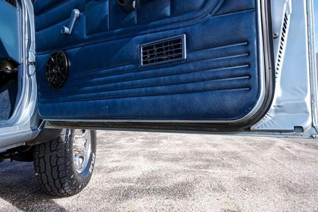 1990 Nissan Hardbody XE