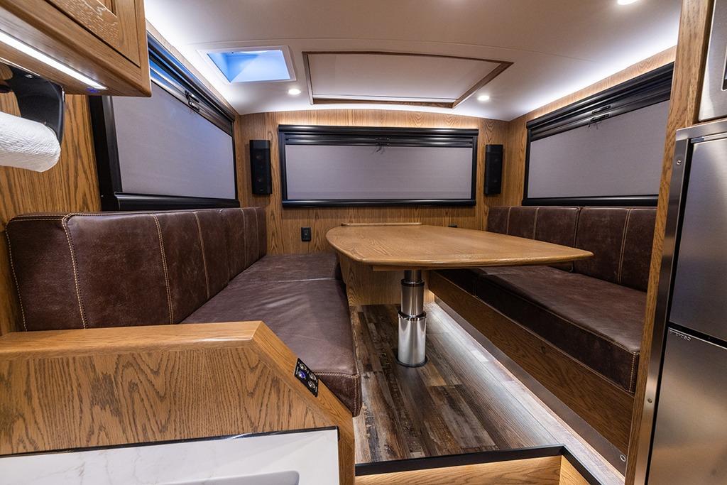 2025 EarthRoamer XV-SX-032