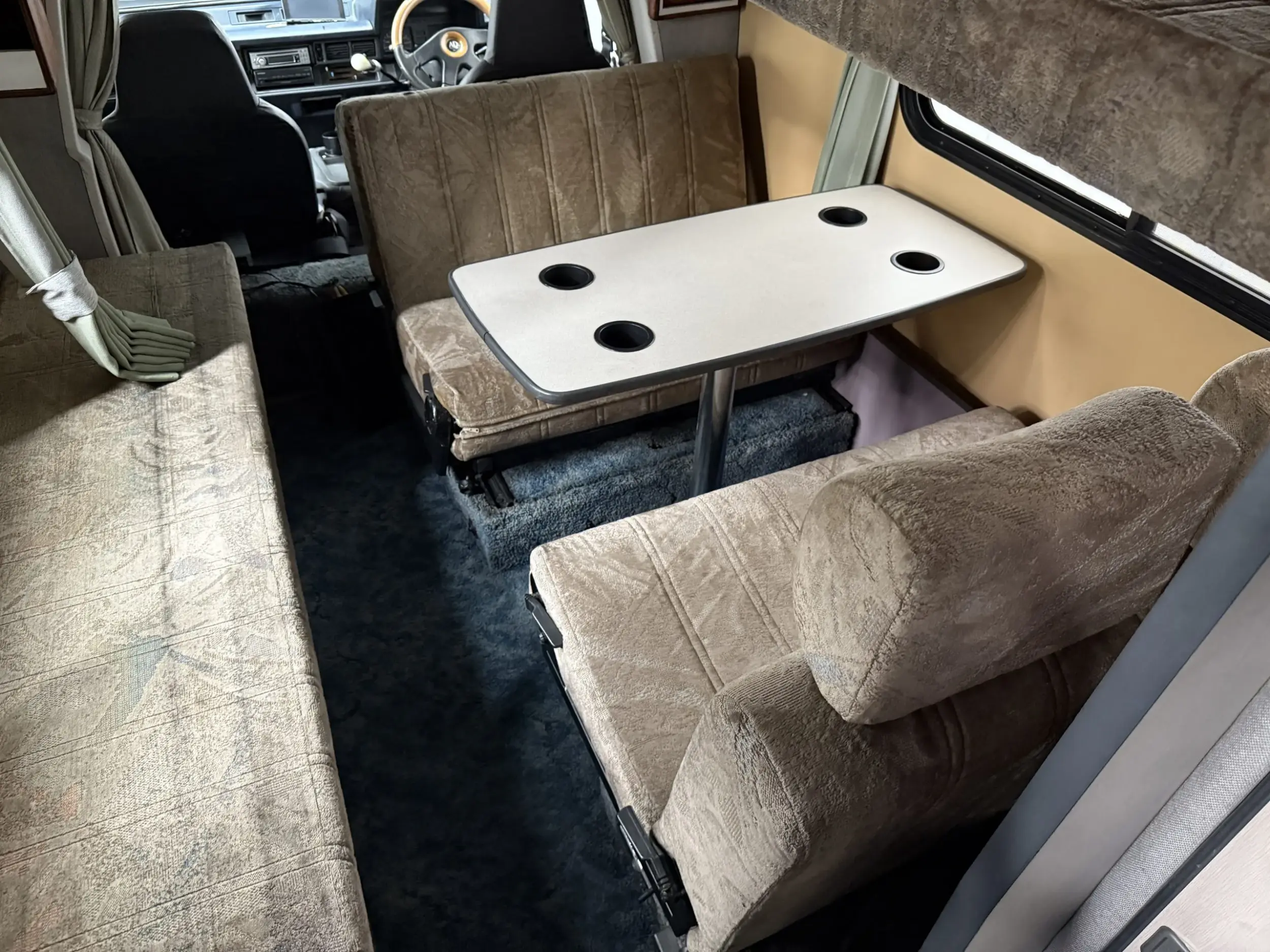 1993 Toyota TownAce Camper by Yokohama - 3