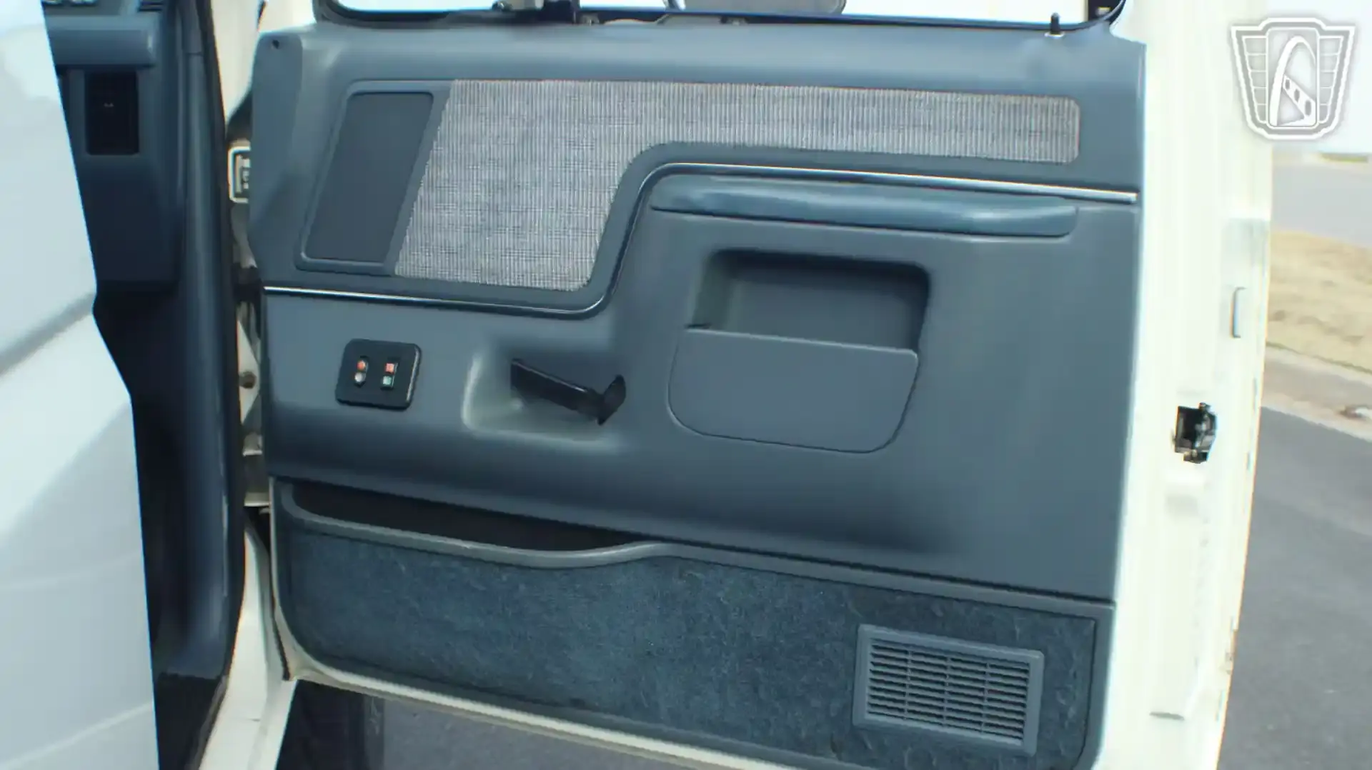 1990 Ford Bronco XLT