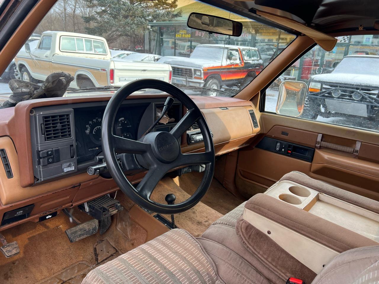 1989 Chevrolet C3500 Pickup