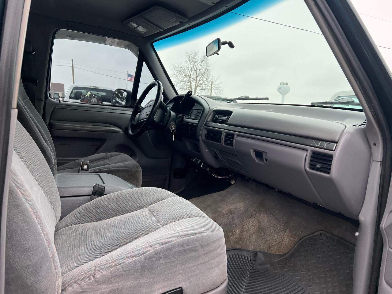 1995 Ford Bronco XLT