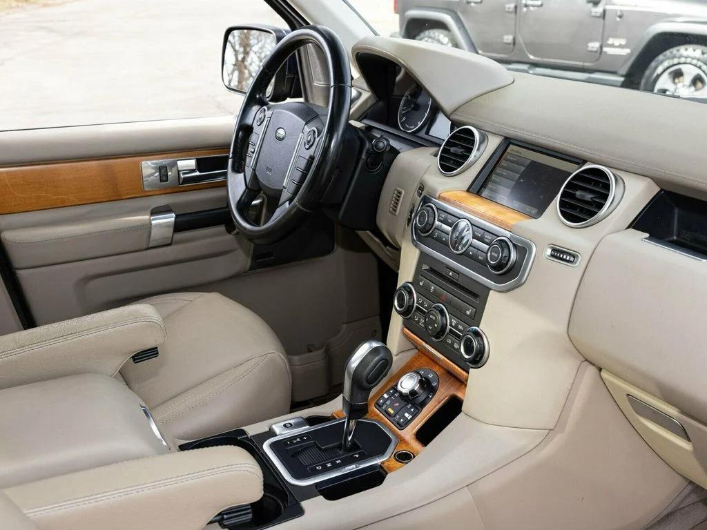 2011 Land Rover LR4 HSE