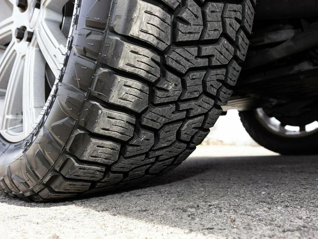 2011 Land Rover LR4 HSE