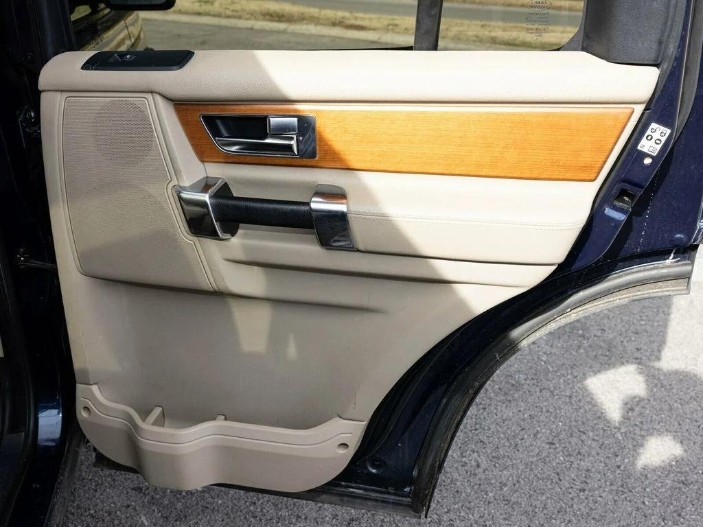 2011 Land Rover LR4 HSE