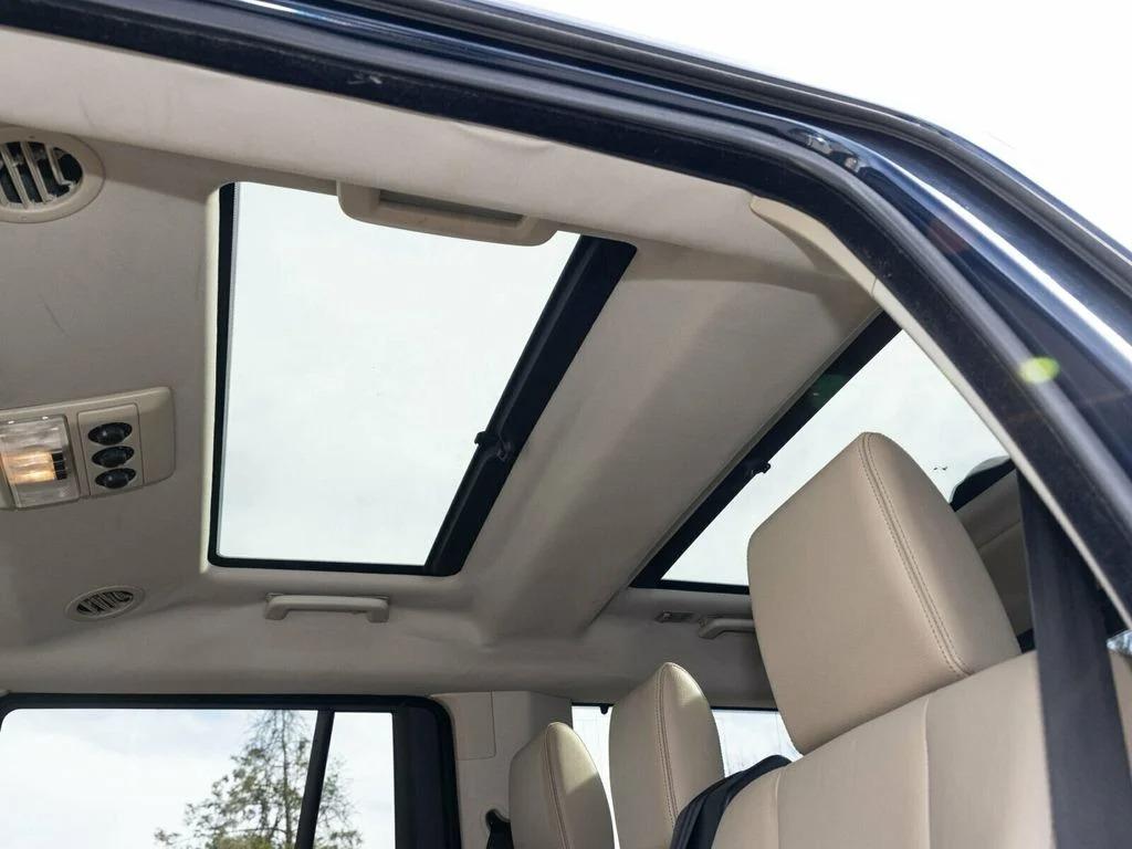 2011 Land Rover LR4 HSE