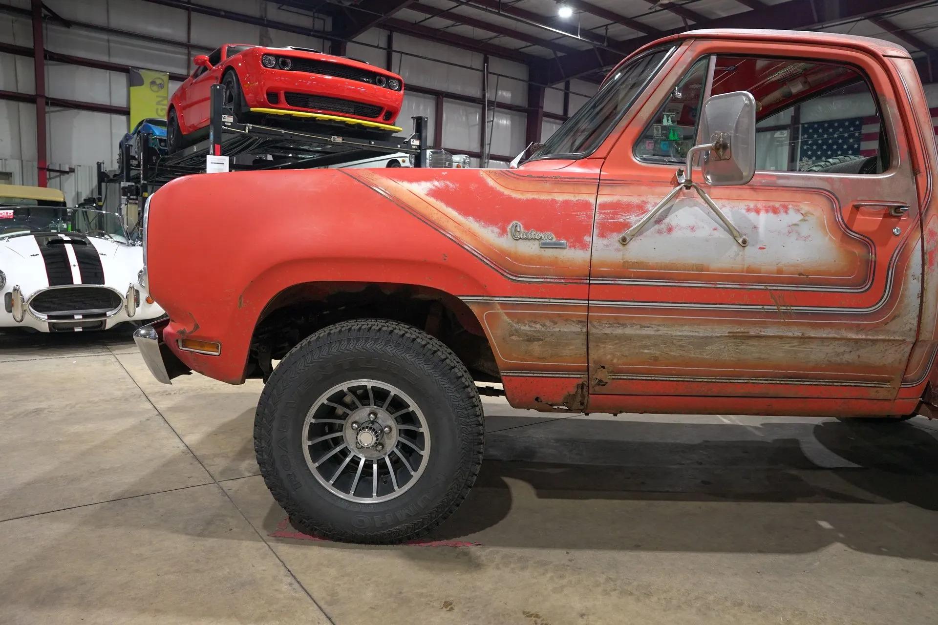 1977 Dodge Power Wagon Custom - 5