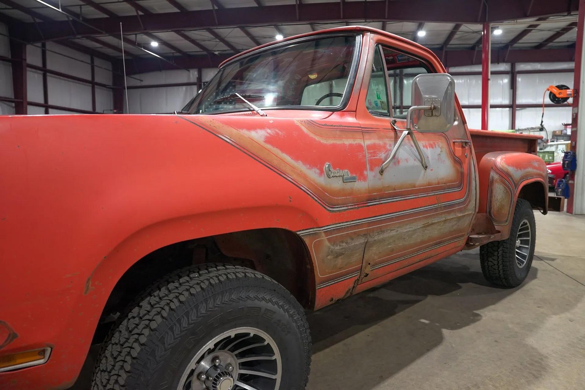1977 Dodge Power Wagon Custom