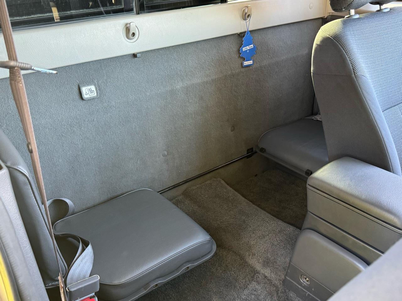 2002 Nissan Frontier XE