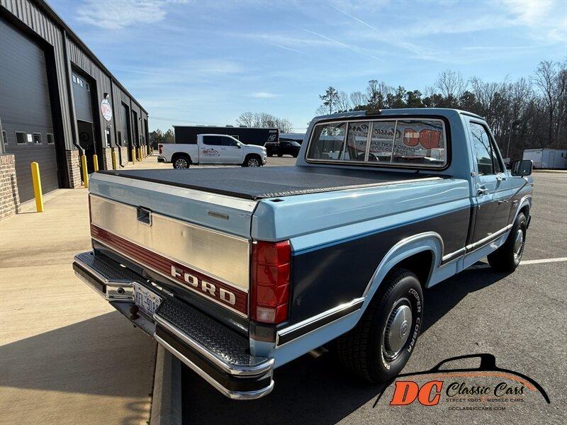 1986 Ford F-150 XLT Lariat