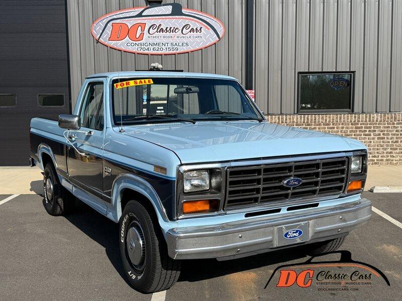 1986 Ford F-150 XLT Lariat