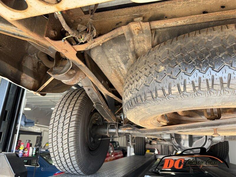 1986 Ford F-150 XLT Lariat