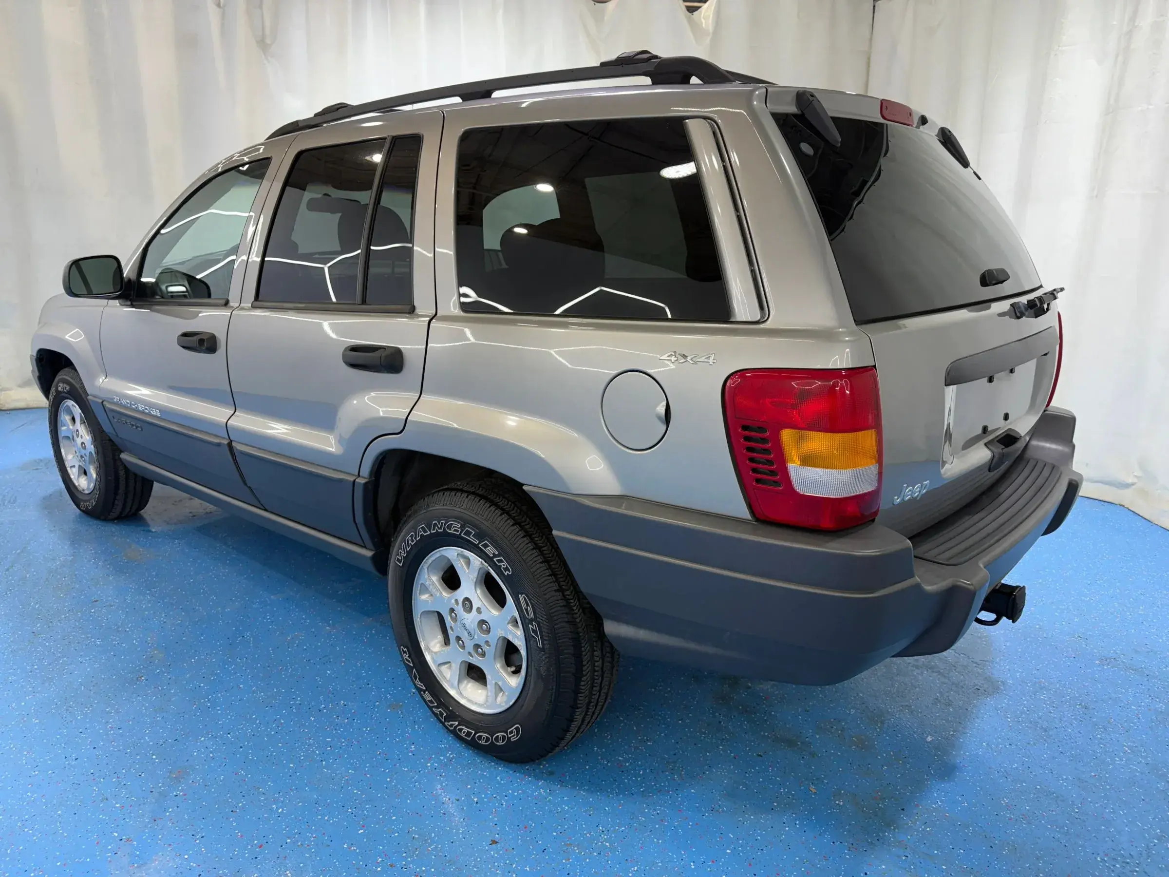40k-Mile 2001 Jeep Grand Cherokee
