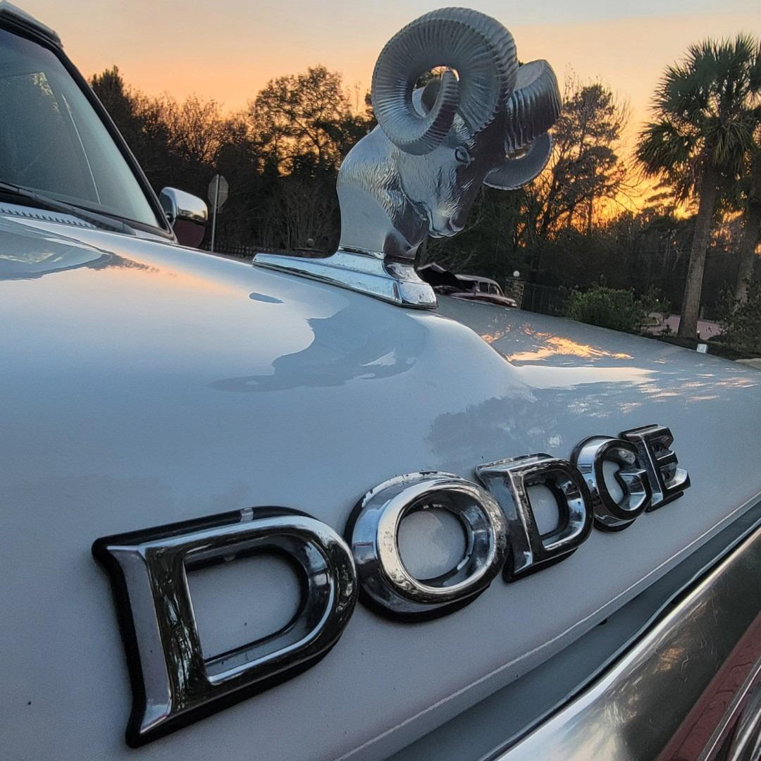 1982 Dodge D150 Resto-Mod