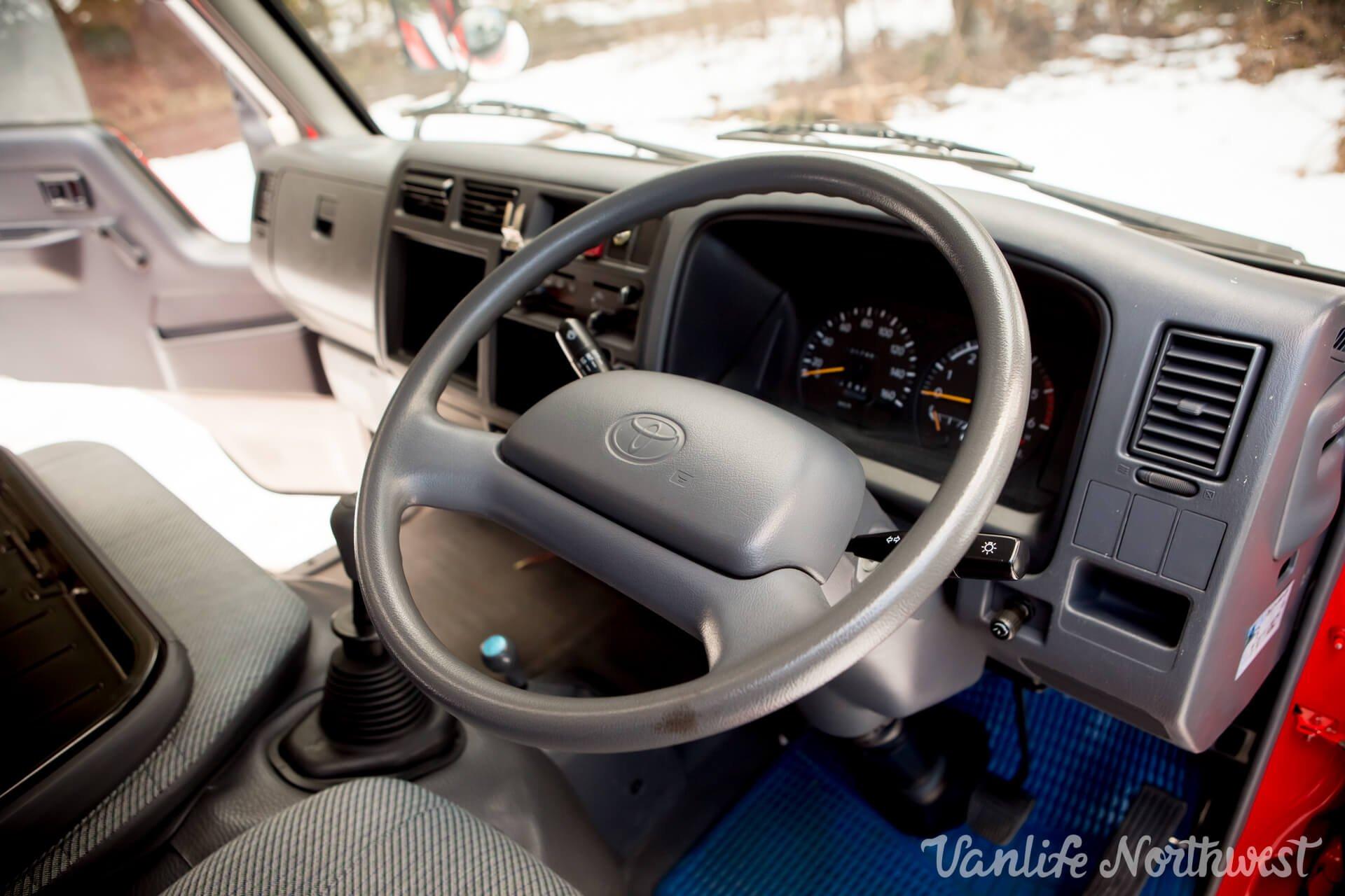 1996 Toyota HiAce Double-Cab Fire Truck