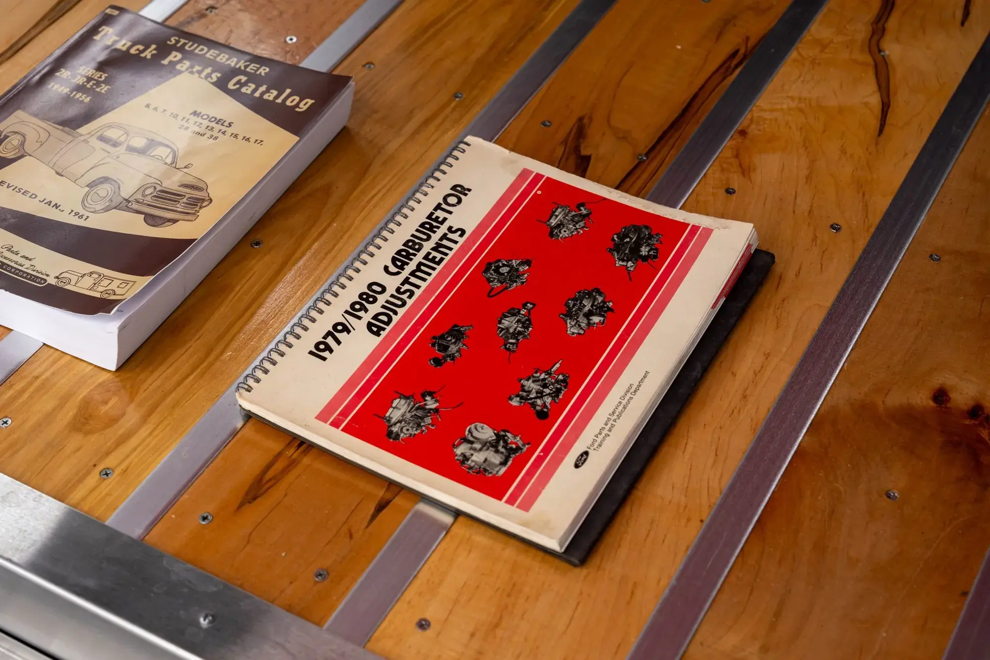 1952 Studebaker 2R5 Cargo Truck