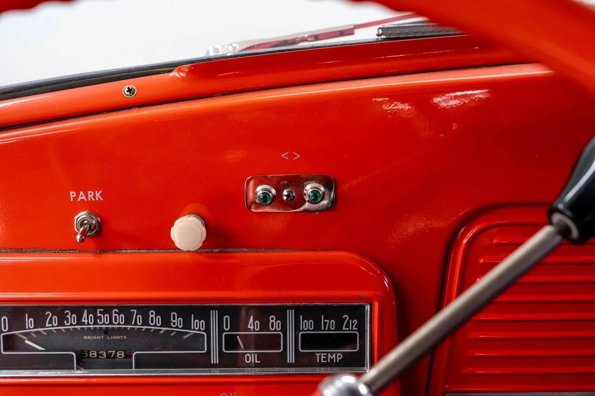 1952 Studebaker 2R5 Cargo Truck