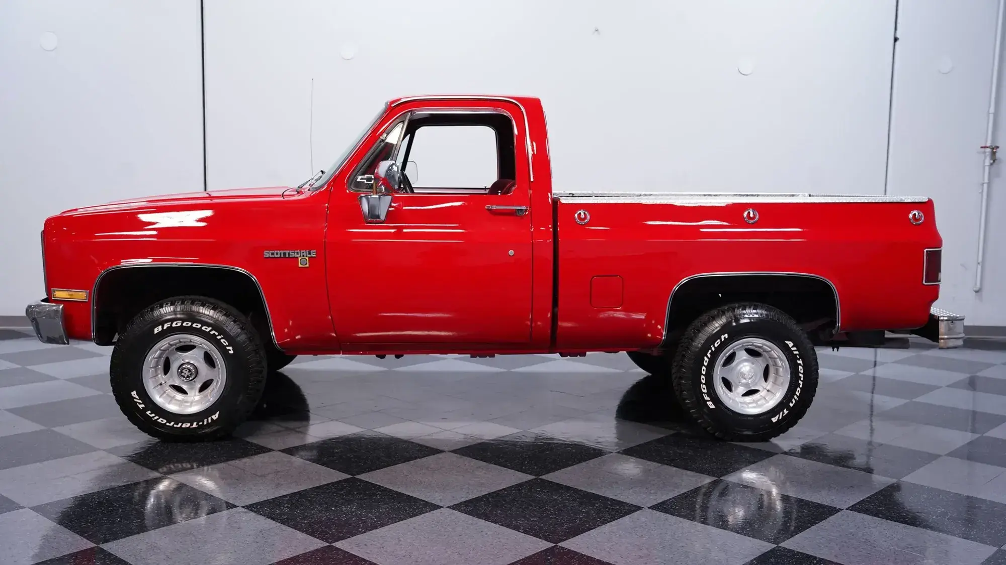 1984 Chevrolet K10 Scottsdale - 2