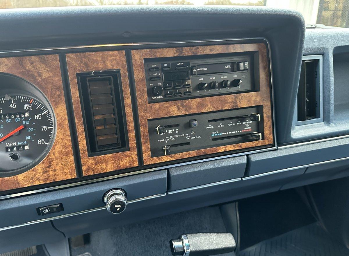 29k-Mile 1988 Ford Bronco II XLT 4×4