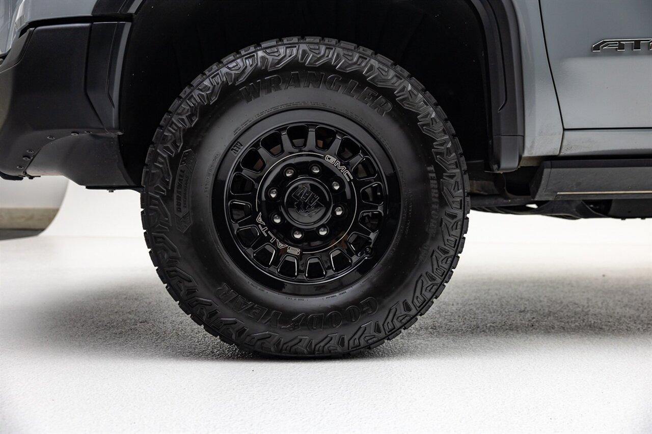 2025 GMC Sierra 2500HD AT4X