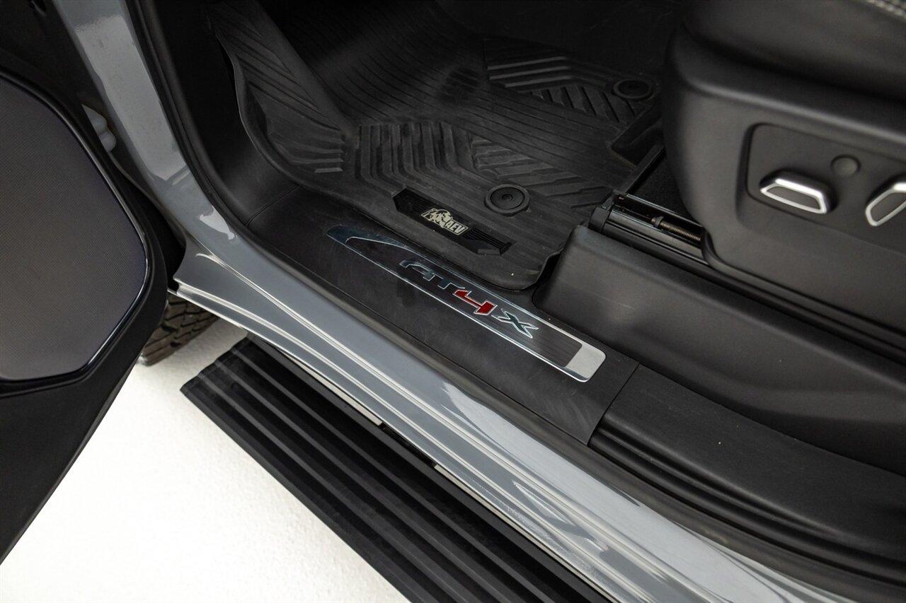 2025 GMC Sierra 2500HD AT4X