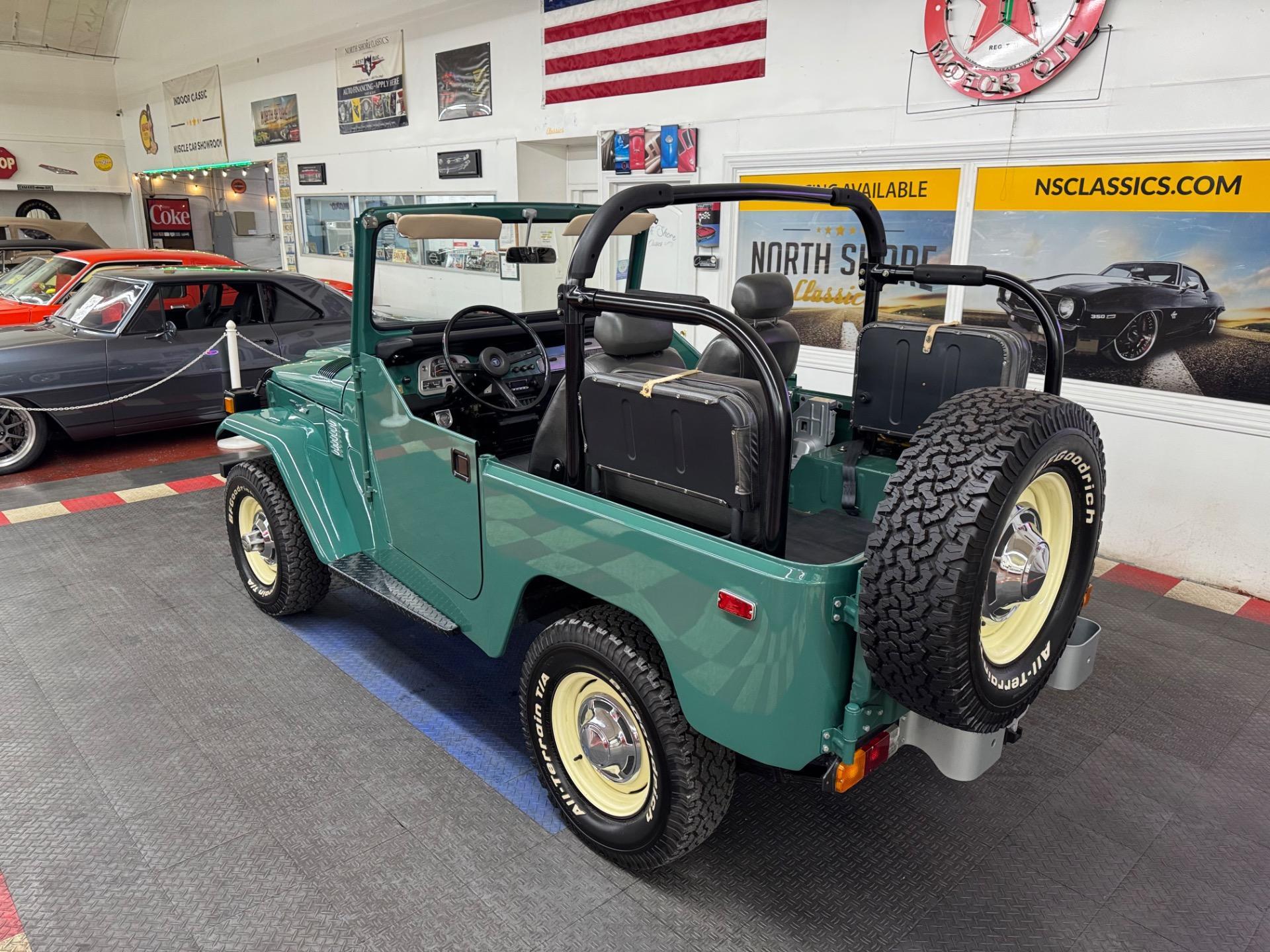 1976 Toyota Land Cruiser FJ40 - 3