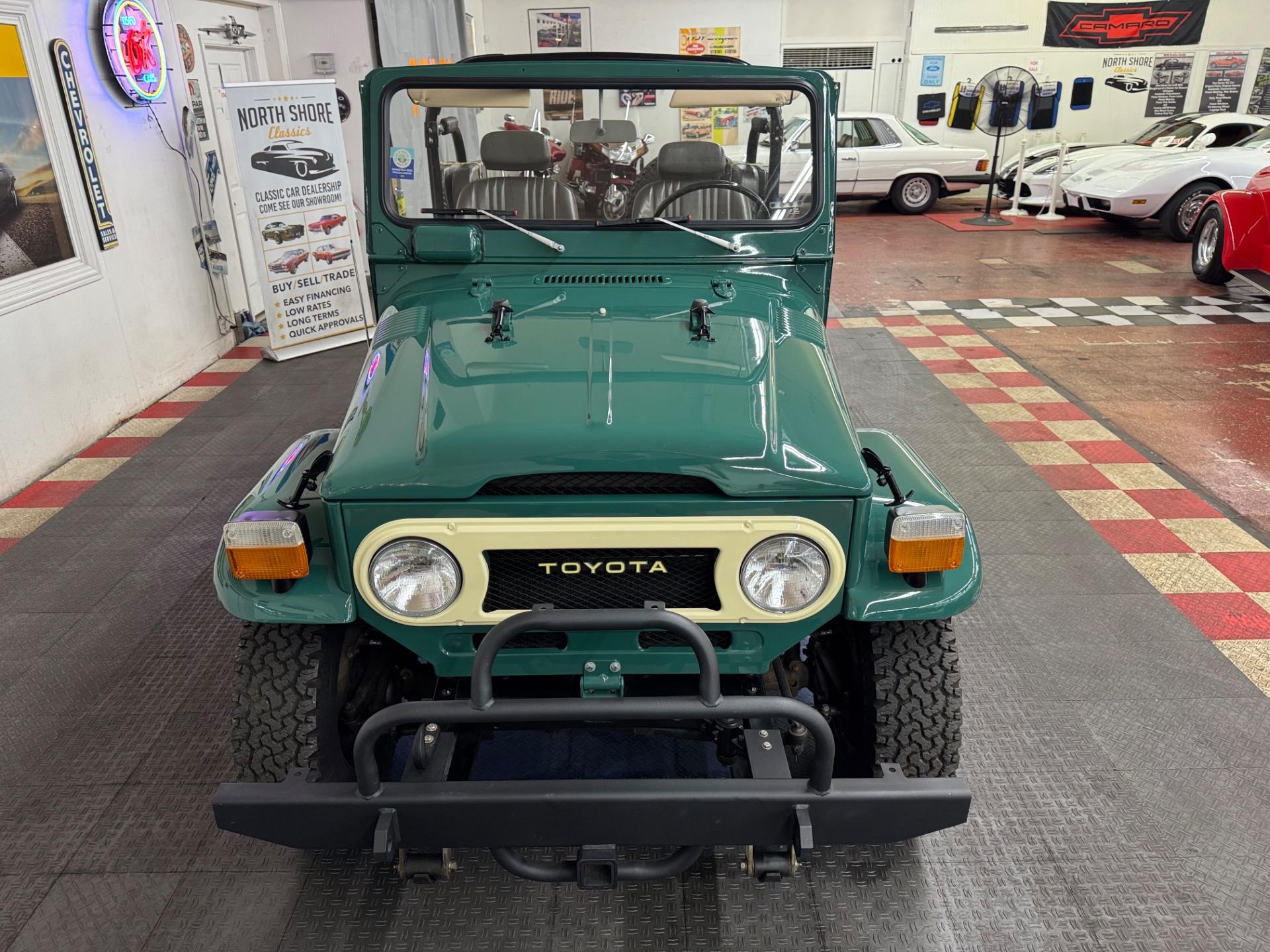 1976 Toyota Land Cruiser FJ40 - 5