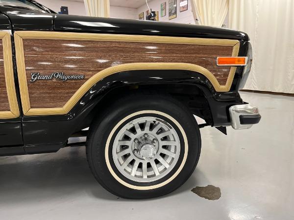 1990 Jeep Grand Wagoneer