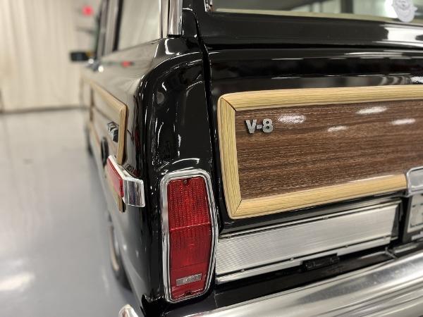 1990 Jeep Grand Wagoneer