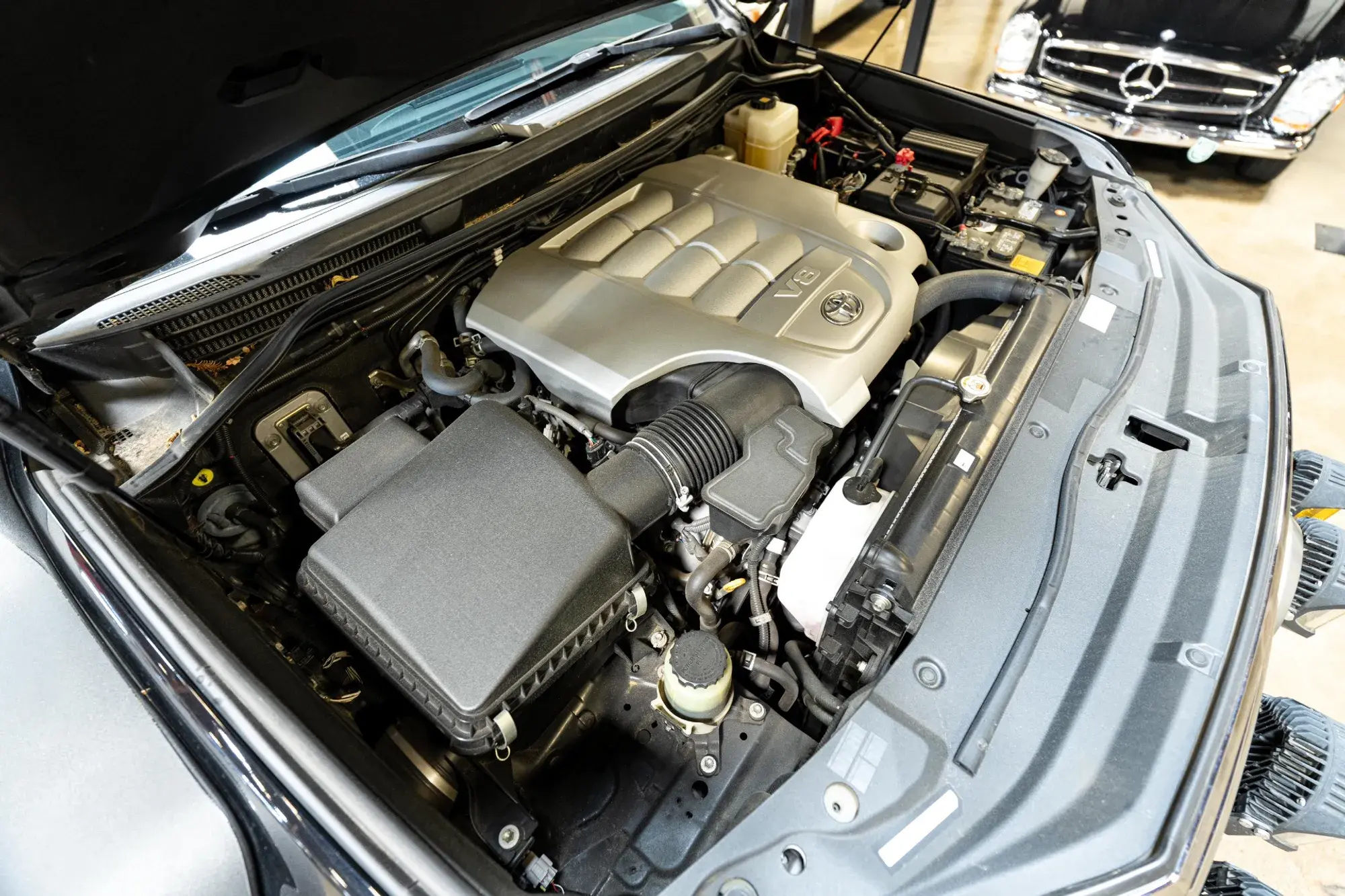 2019 Toyota Land Cruiser