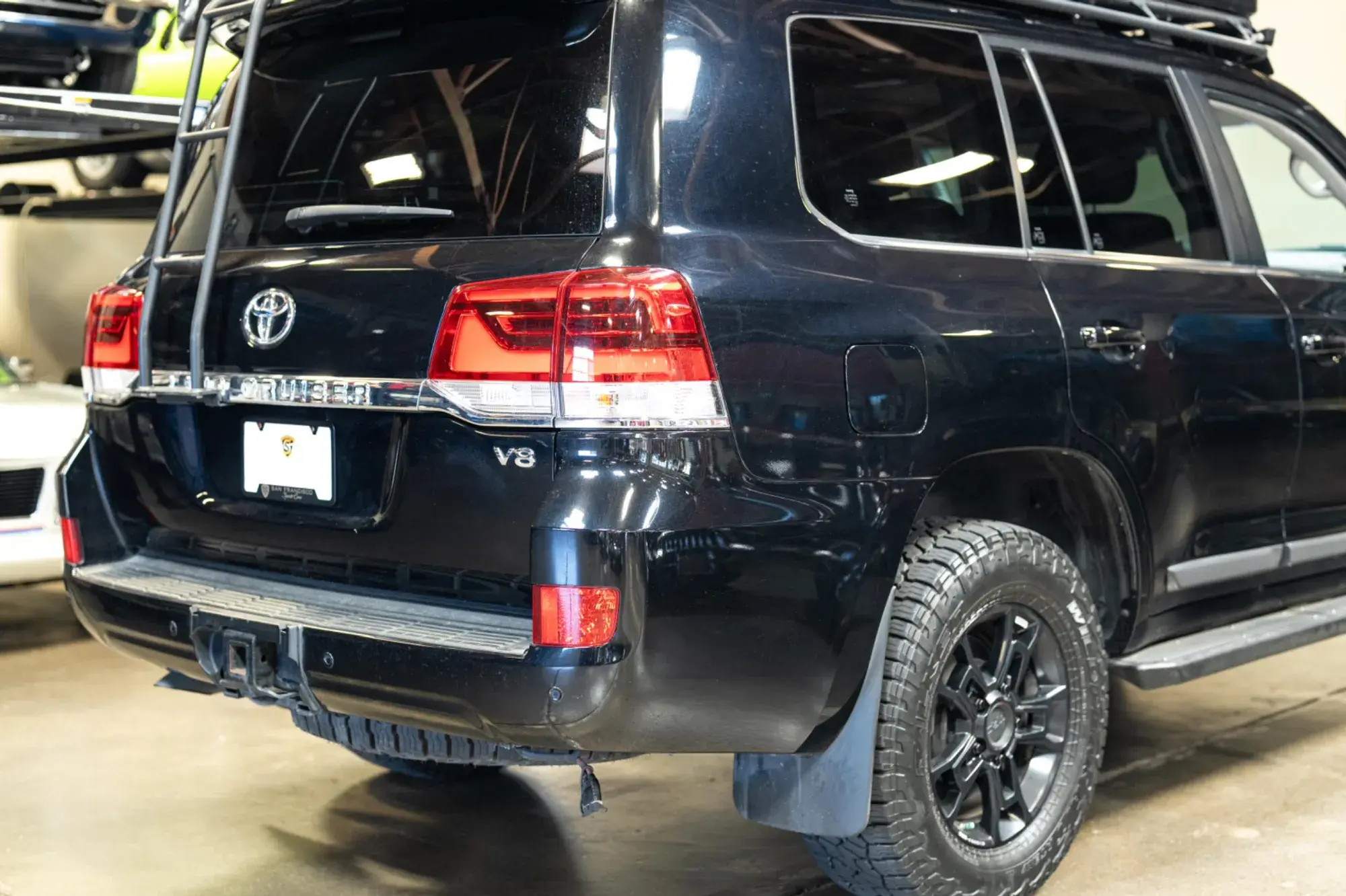 2019 Toyota Land Cruiser