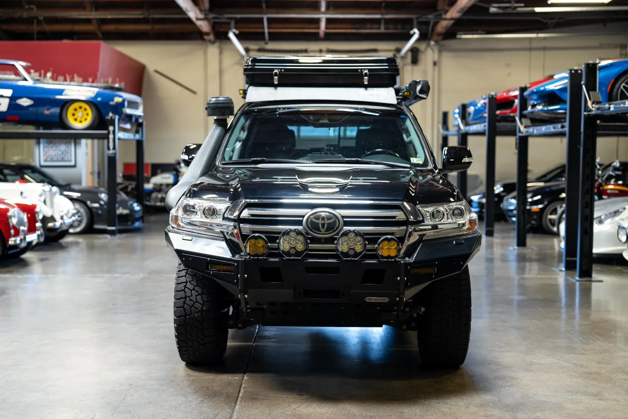 2019 Toyota Land Cruiser - 3