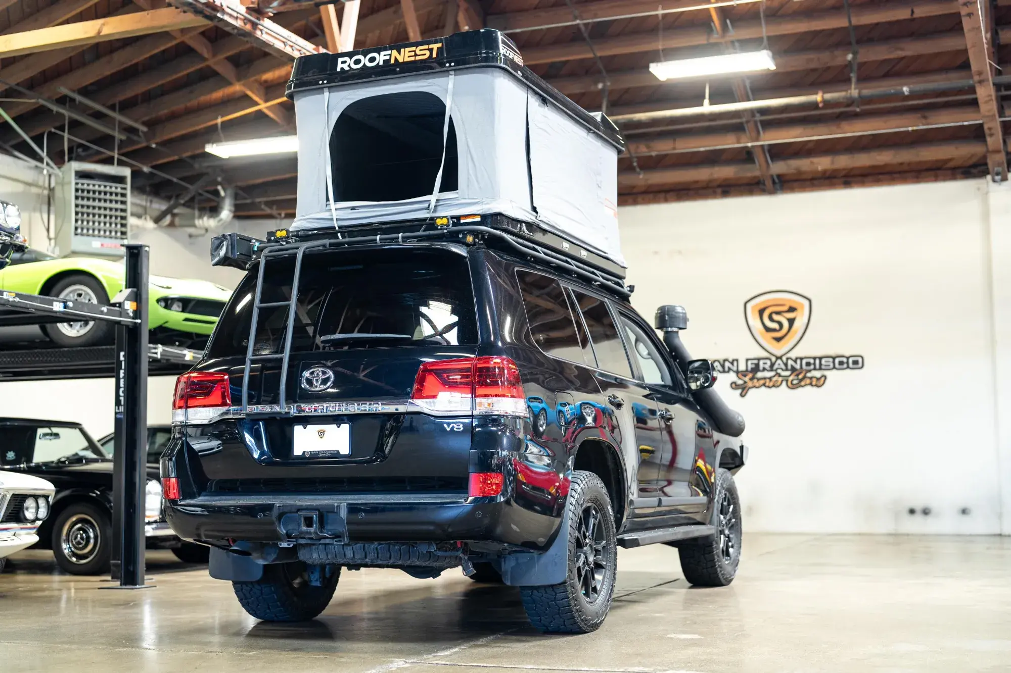 2019 Toyota Land Cruiser