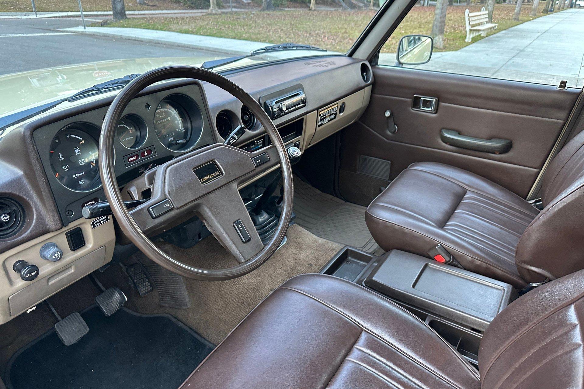 1985 Toyota Land Cruiser FJ60 - 3